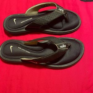 Lightly worn once. Nike slides